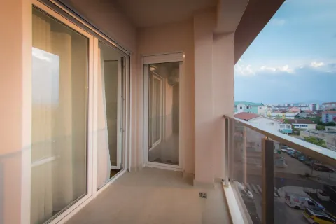 Rent, one bedroom apartment, 47m², Stari Aerodrom, Podgorica - image 3