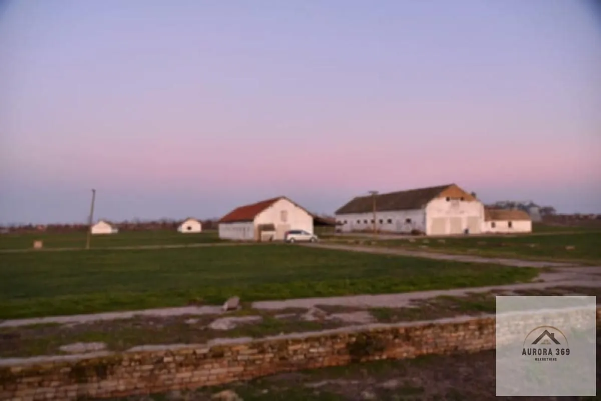 Prodaja, plac, 97900m², Vrbas, Novi Sad