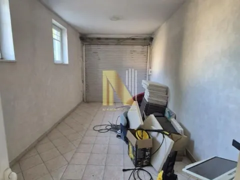 Prodaja, kuća, 248m², Surčin, Beograd - image 51