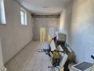 Prodaja, kuća, 248m², Surčin, Beograd - image 51