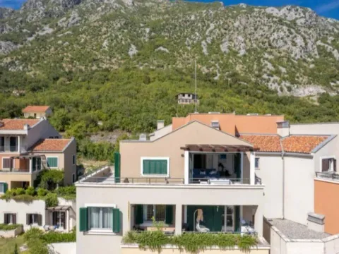 Prodaja, dvosoban stan, 90m², Donji Morinj, Kotor - image 4