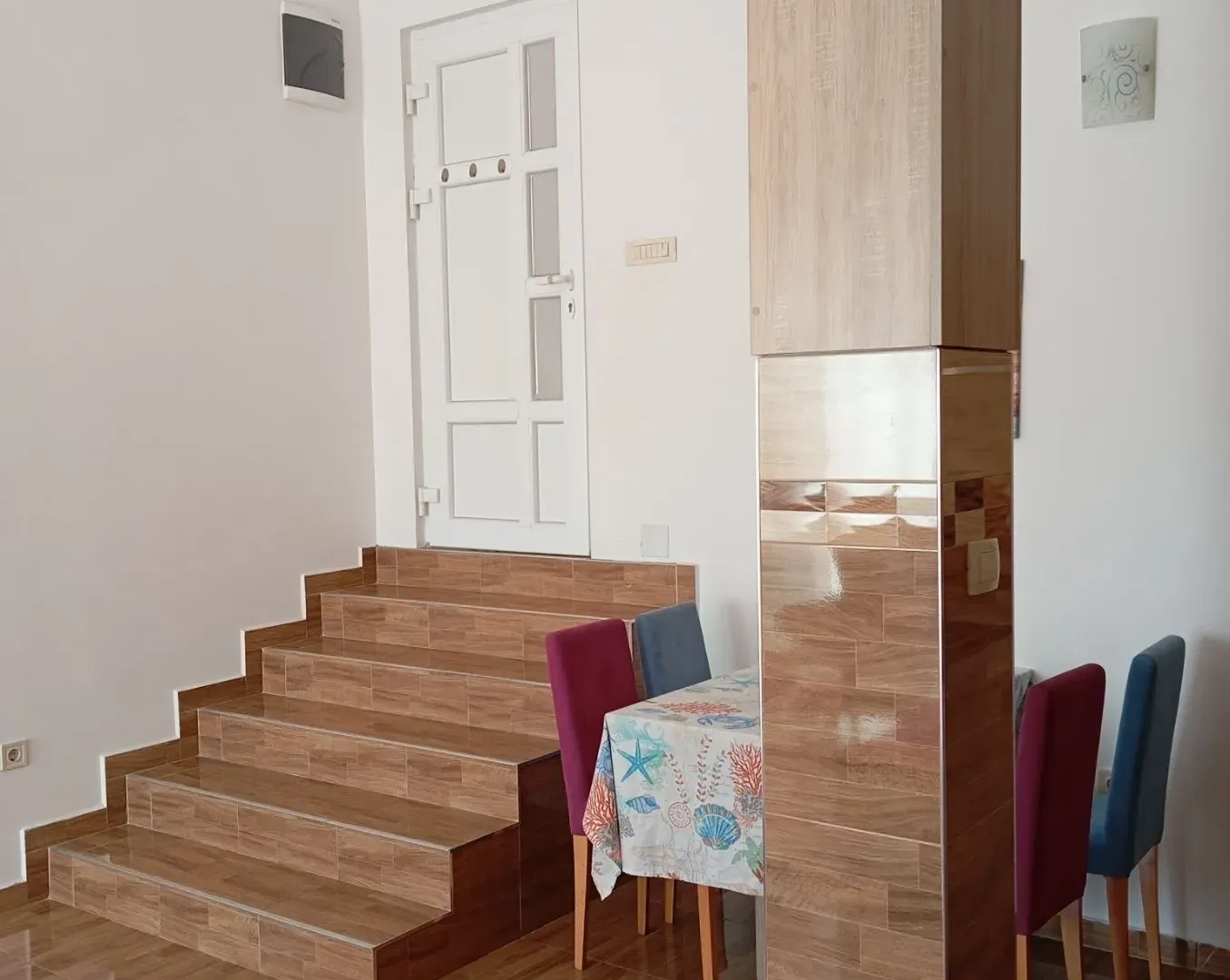 Izdavanje, jednosoban stan, 45m², Budva, Crna Gora