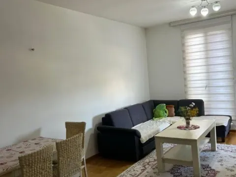 Rent, one bedroom apartment, 48m², Stari Aerodrom, Podgorica - image 1