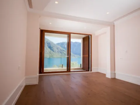 Prodaja, kuća, 585m², Stoliv, Kotor - image 18
