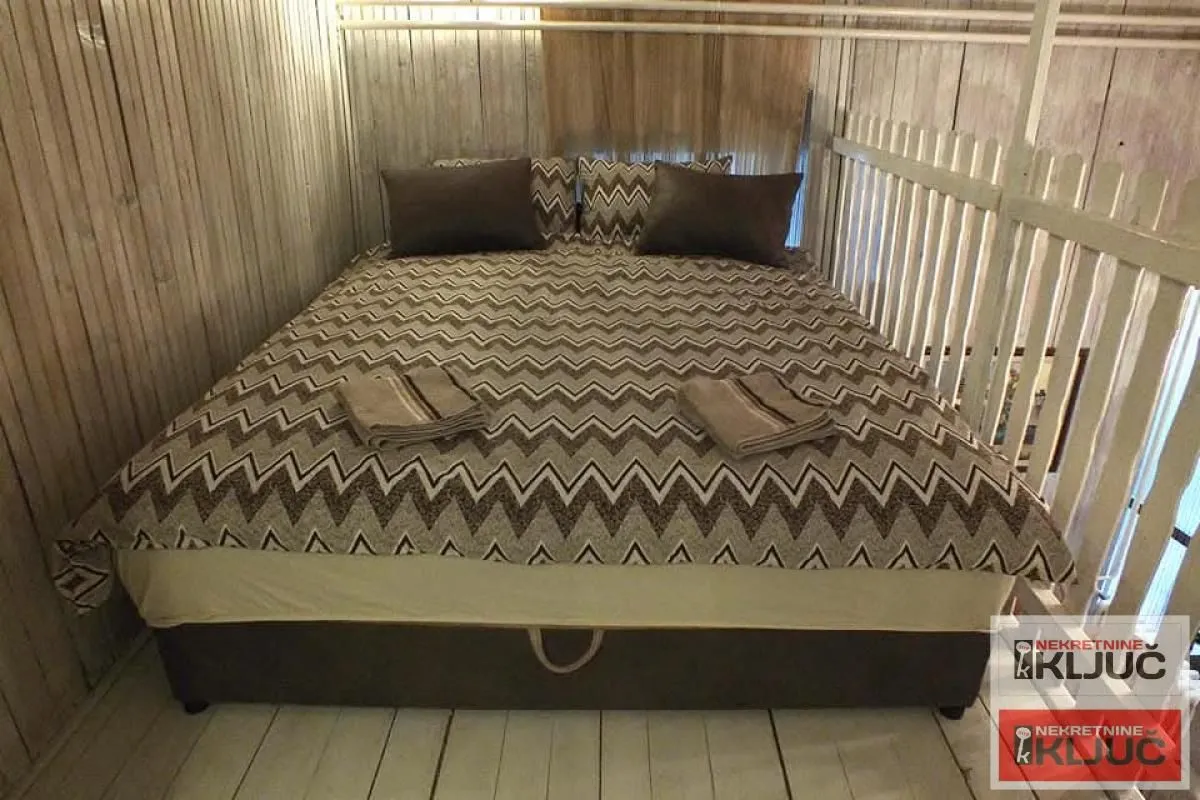 Prodaja, jednosoban stan, 24m², Centar, Novi Sad