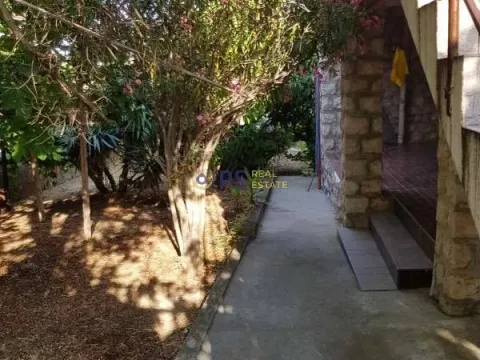 Prodaja, kuća, 182m², Bar, Crna Gora - image 4