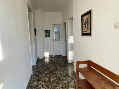 Izdavanje, kuća, 100m², Zagorič, Podgorica - image 9