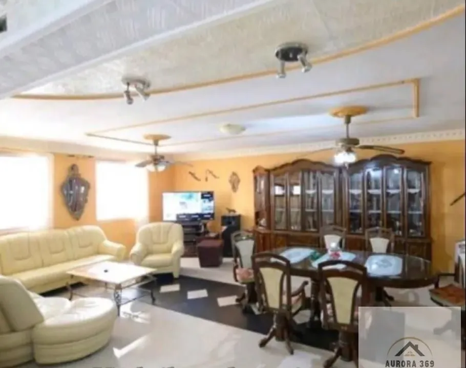 Prodaja, kuća, 420m², Ruma, Srbija