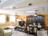 Prodaja, kuća, 420m², Ruma, Srbija - image 1