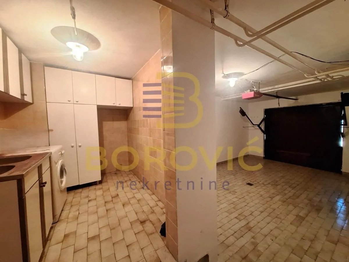 Sale, house, 200m², Višnjička Banja, Palilula Sve Podlokacije