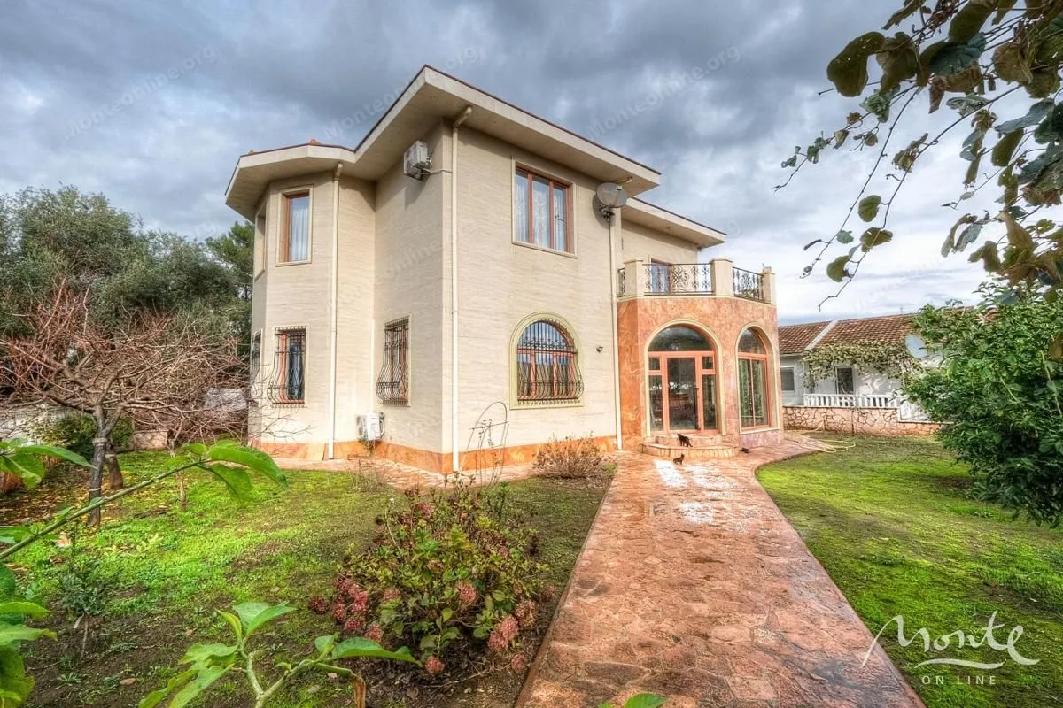 Sale, house, 372m², Radovići, Tivat