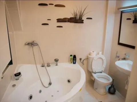 Rent, one bedroom apartment, 40m², Stari Grad Kotor, Kotor - image 3