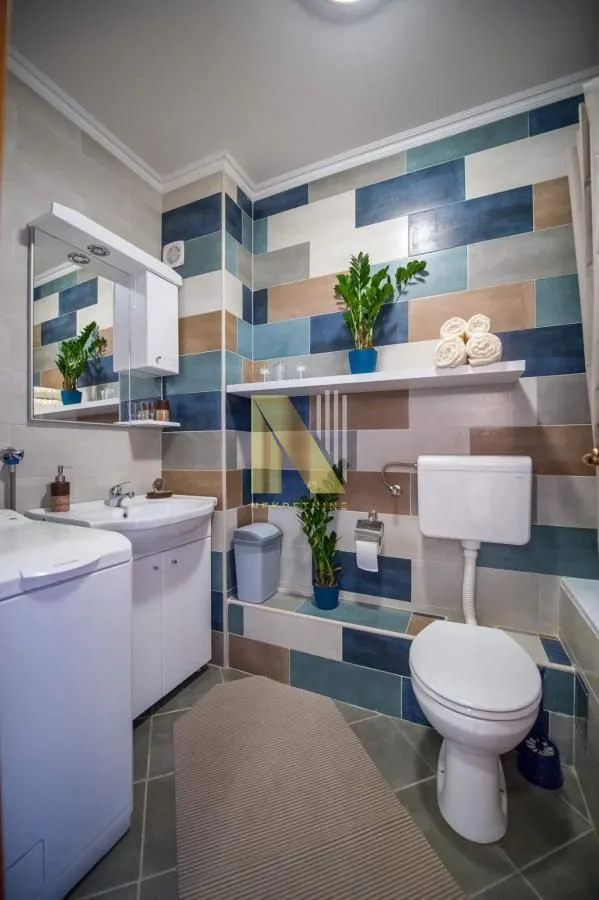Izdavanje, jednosoban stan, 35m², Podbara, Novi Sad Sve Podlokacije
