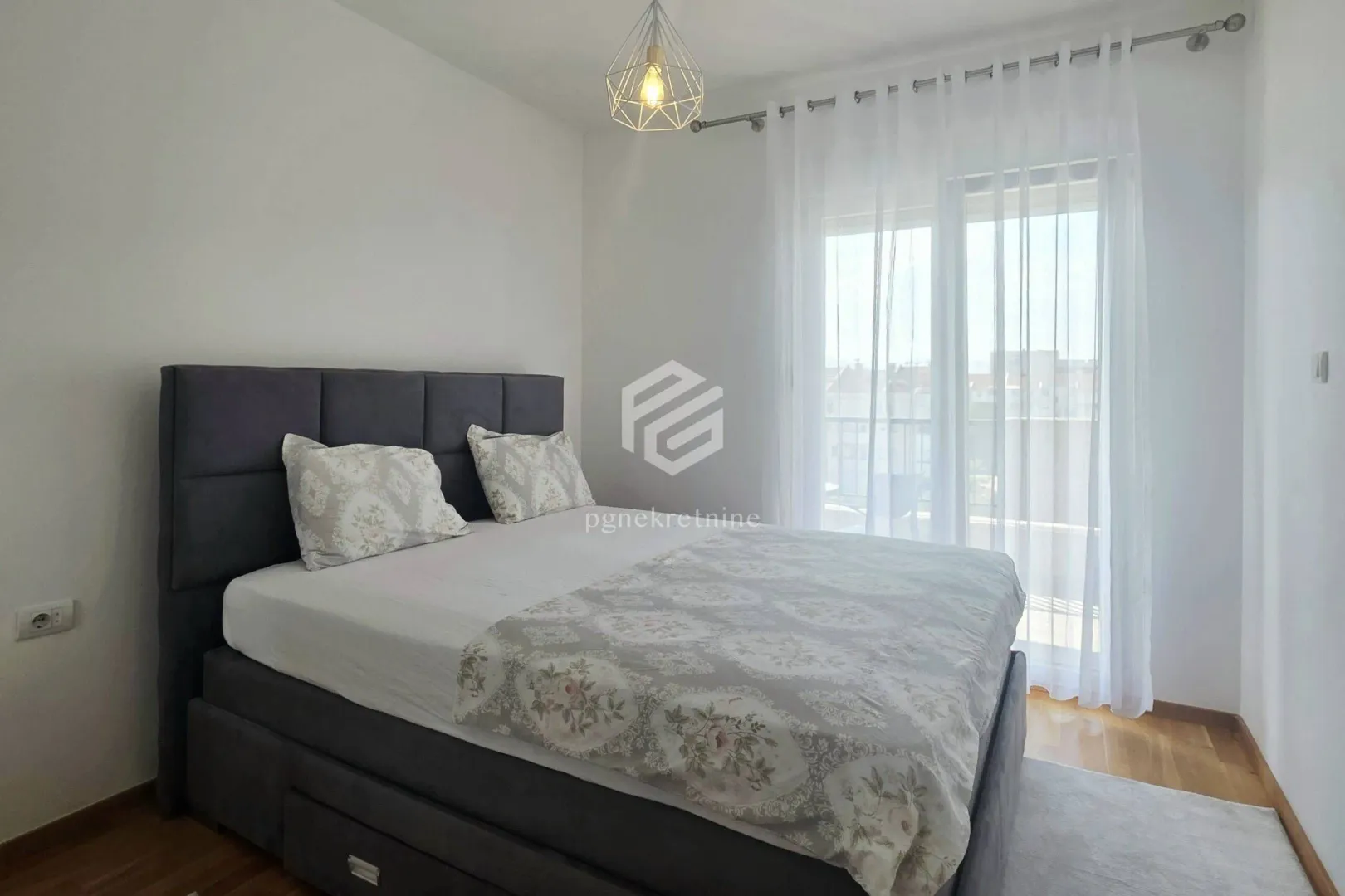 Rent, two bedroom apartment, 57m², Stari Aerodrom, Podgorica