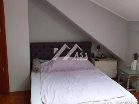 Sale, three bedroom apartment, 72m², Detelinara, Novi Sad Sve Podlokacije - image 2