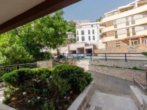 Prodaja, jednosoban stan, 43m², Gospoština, Budva - image 4