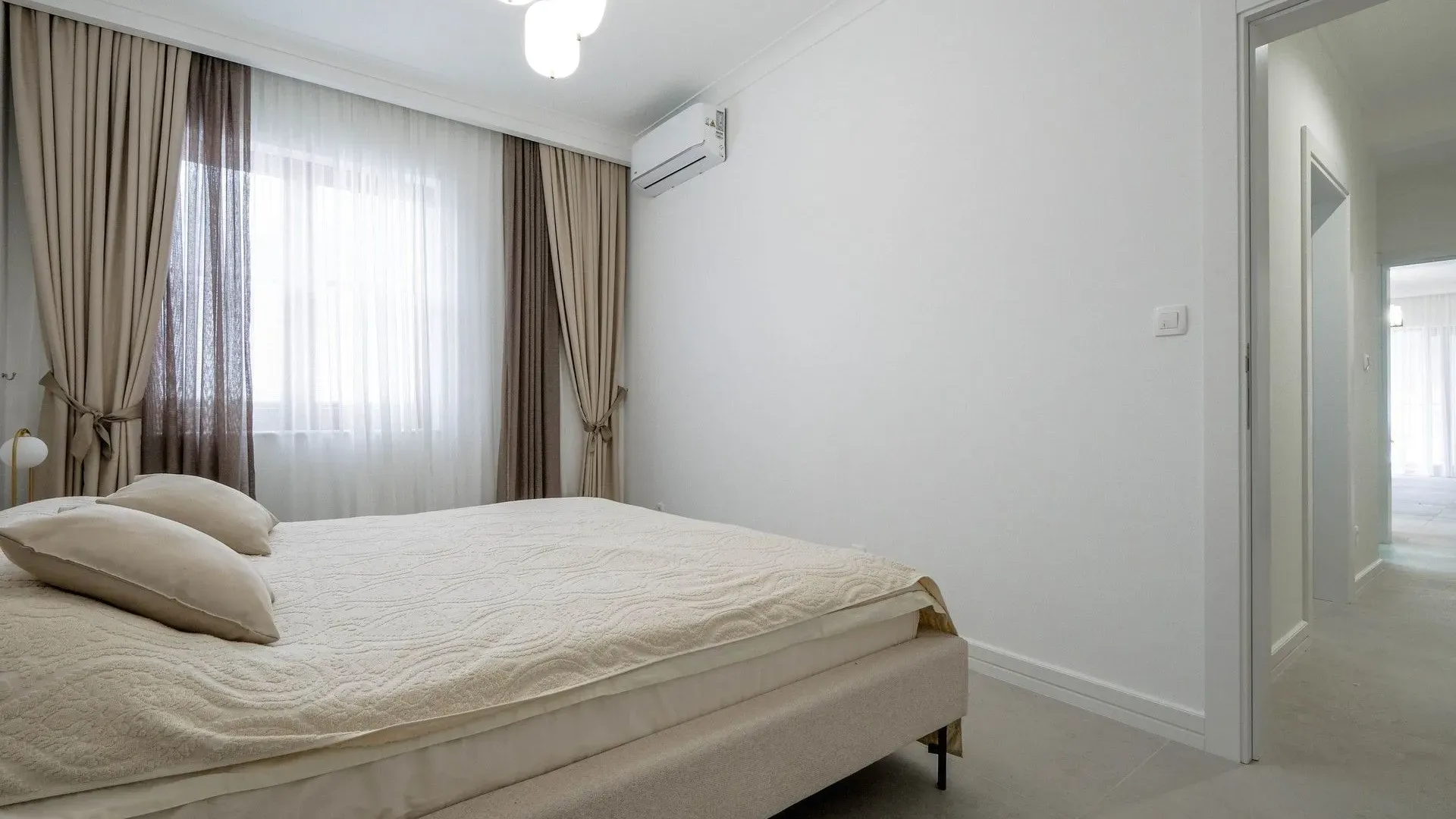 Prodaja, dvosoban stan, 87m², Bečići, Budva