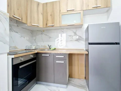 Izdavanje, jednosoban stan, 36m², Podgorica, Crna Gora - image 4