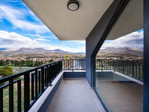 Prodaja, trosoban stan, 102m², Gorica C, Podgorica - image 16