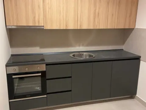 Izdavanje, poslovni prostor, 52m², Preko Morače, Podgorica - image 9