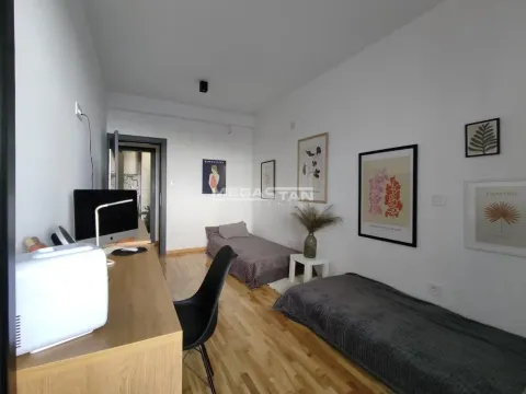 Sale, two bedroom apartment, 57m², Južni Bulevar, Vračar Sve Podlokacije - image 2