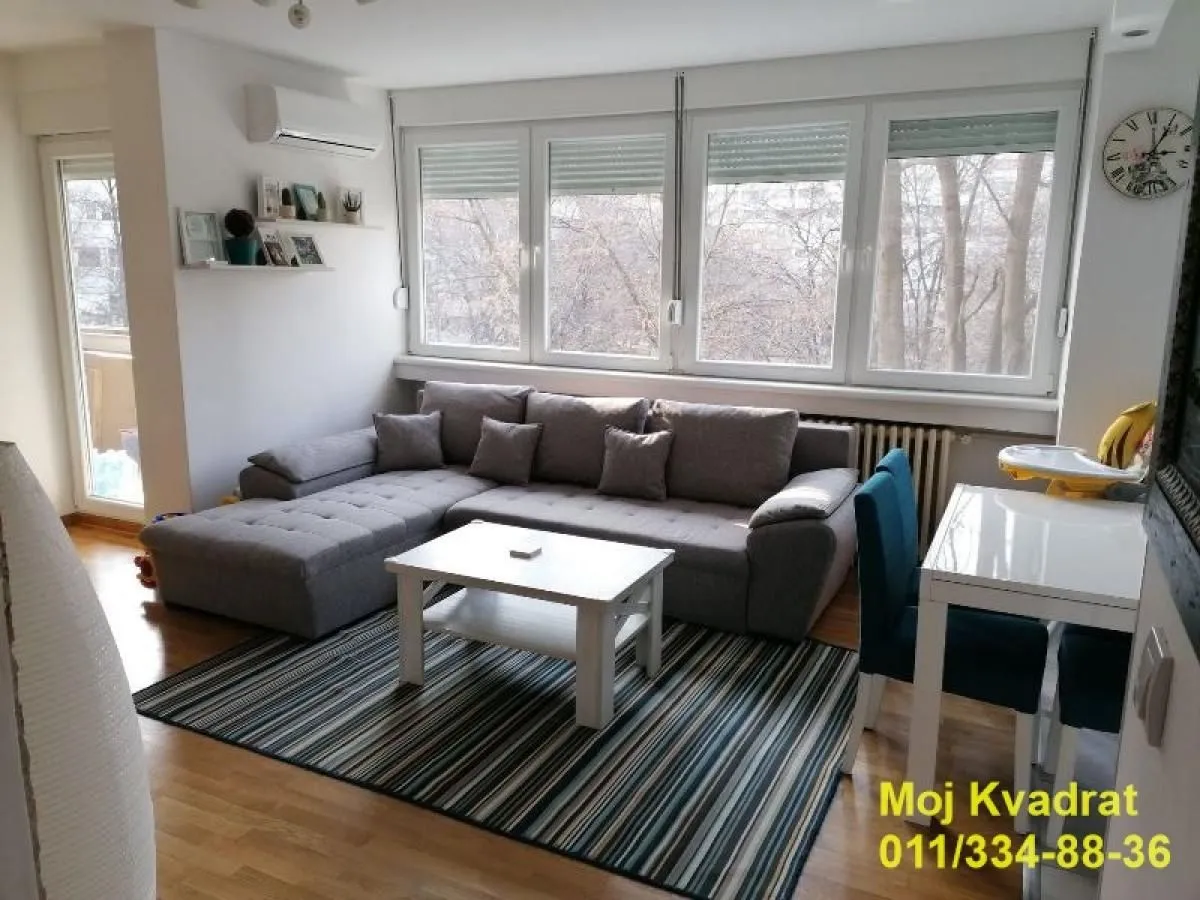 Prodaja, dvosoban stan, 60m², Novi Beograd Blok 33, Novi Beograd Sve Podlokacije