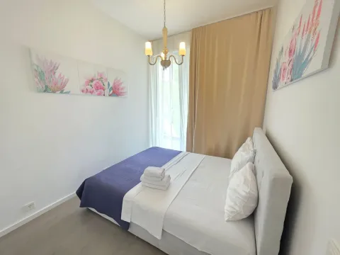 Sale, two bedroom apartment, 98m², Bečići, Budva - image 6