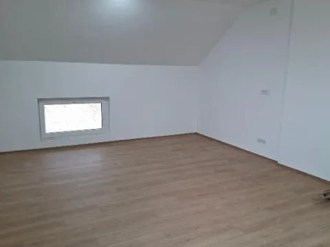 Sale, three bedroom apartment, 66m², Dobanovci, Surčin - image 4