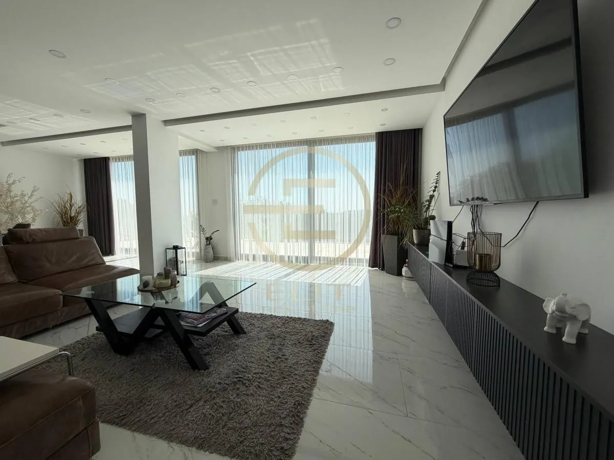 Prodaja, kuća, 173m², Sremska Kamenica, Petrovaradin