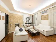 Izdavanje, četvorosoban stan, 140m², Obilićev Venac, Beograd - image 4