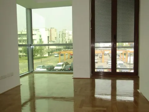 Prodaja, trosoban stan, 138m², Preko Morače, Podgorica - image 3