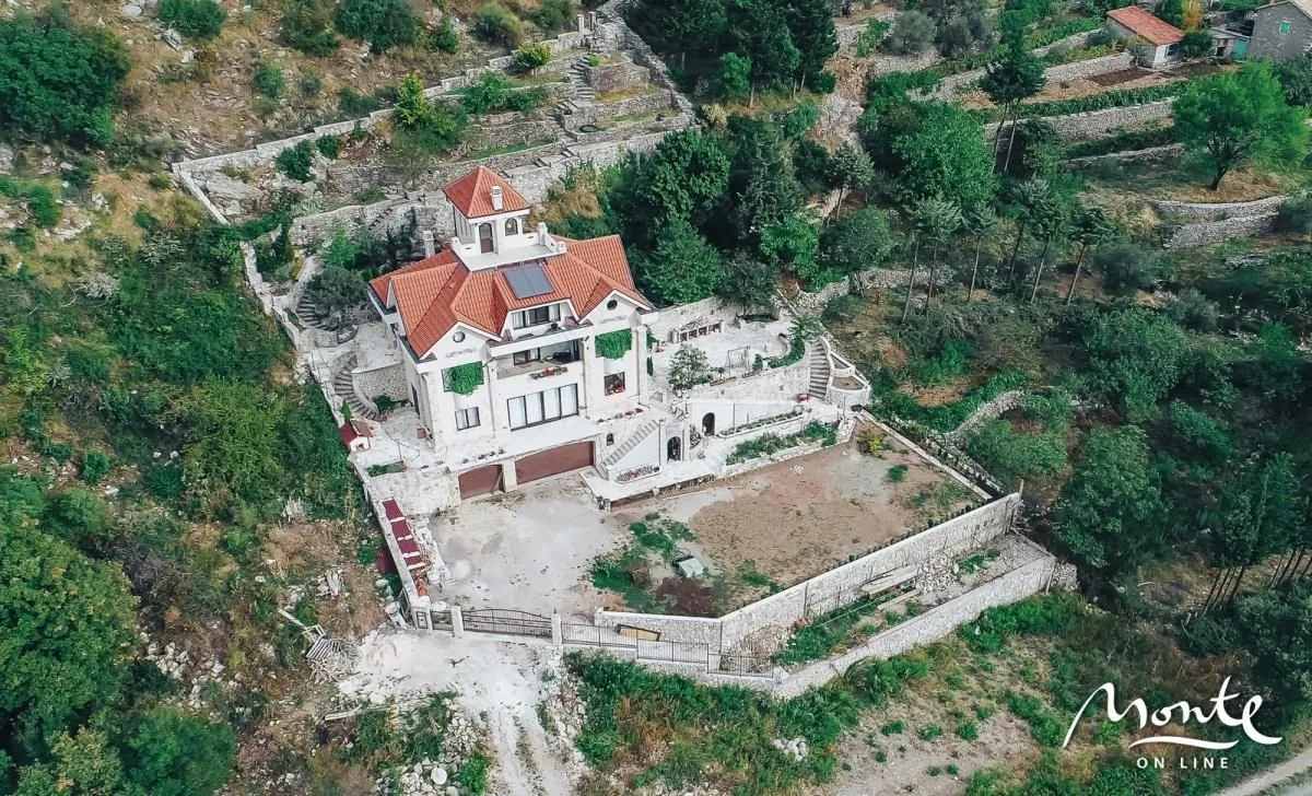 Sale, house, 393m², Budva, Crna Gora