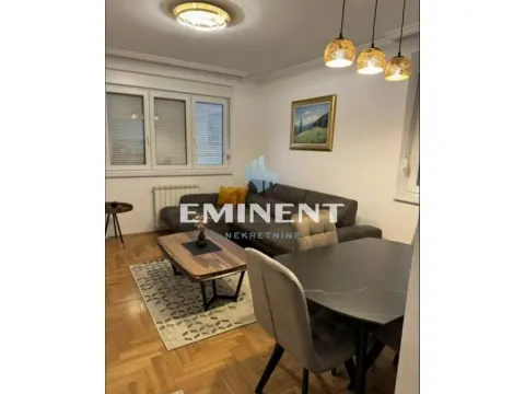 Stan in Palilula Sve Podlokacije