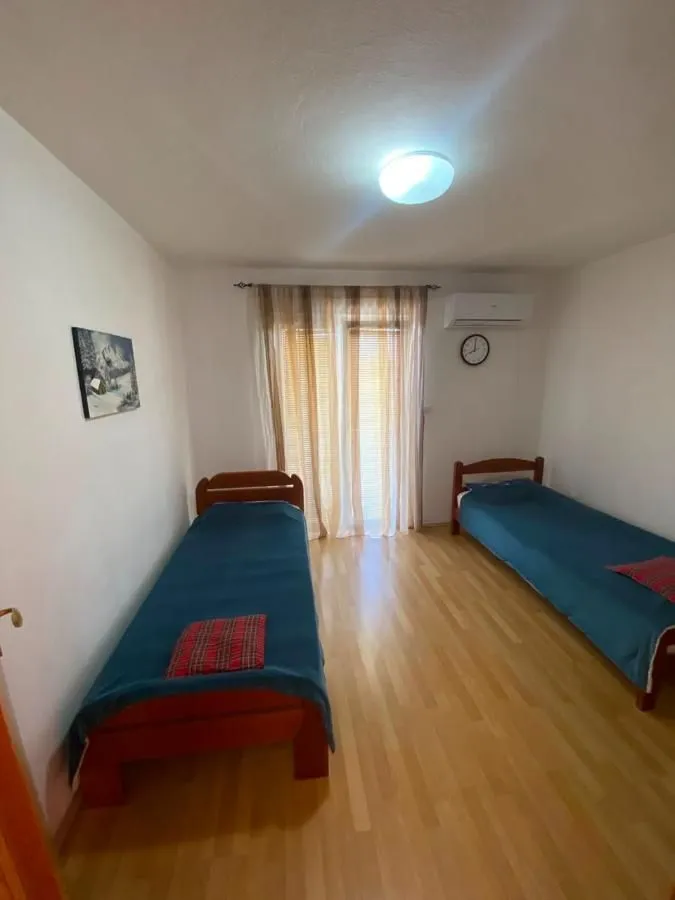 Rent, two bedroom apartment, 90m², Tološi, Podgorica