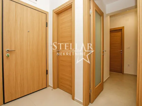 Izdavanje, dvosoban stan, 69m², City Kvart, Podgorica - image 2