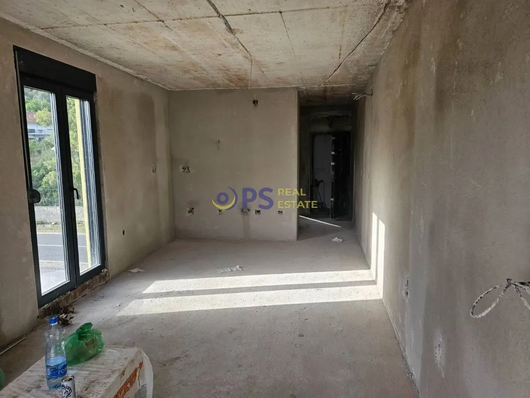 Prodaja, jednosoban stan, 45m², Đenovići, Herceg Novi