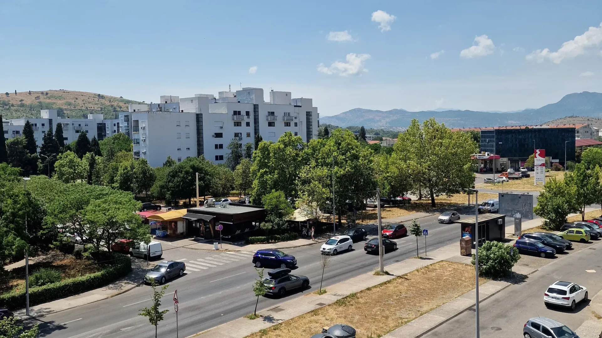 Izdavanje, dvosoban stan, 60m², Zabjelo, Podgorica