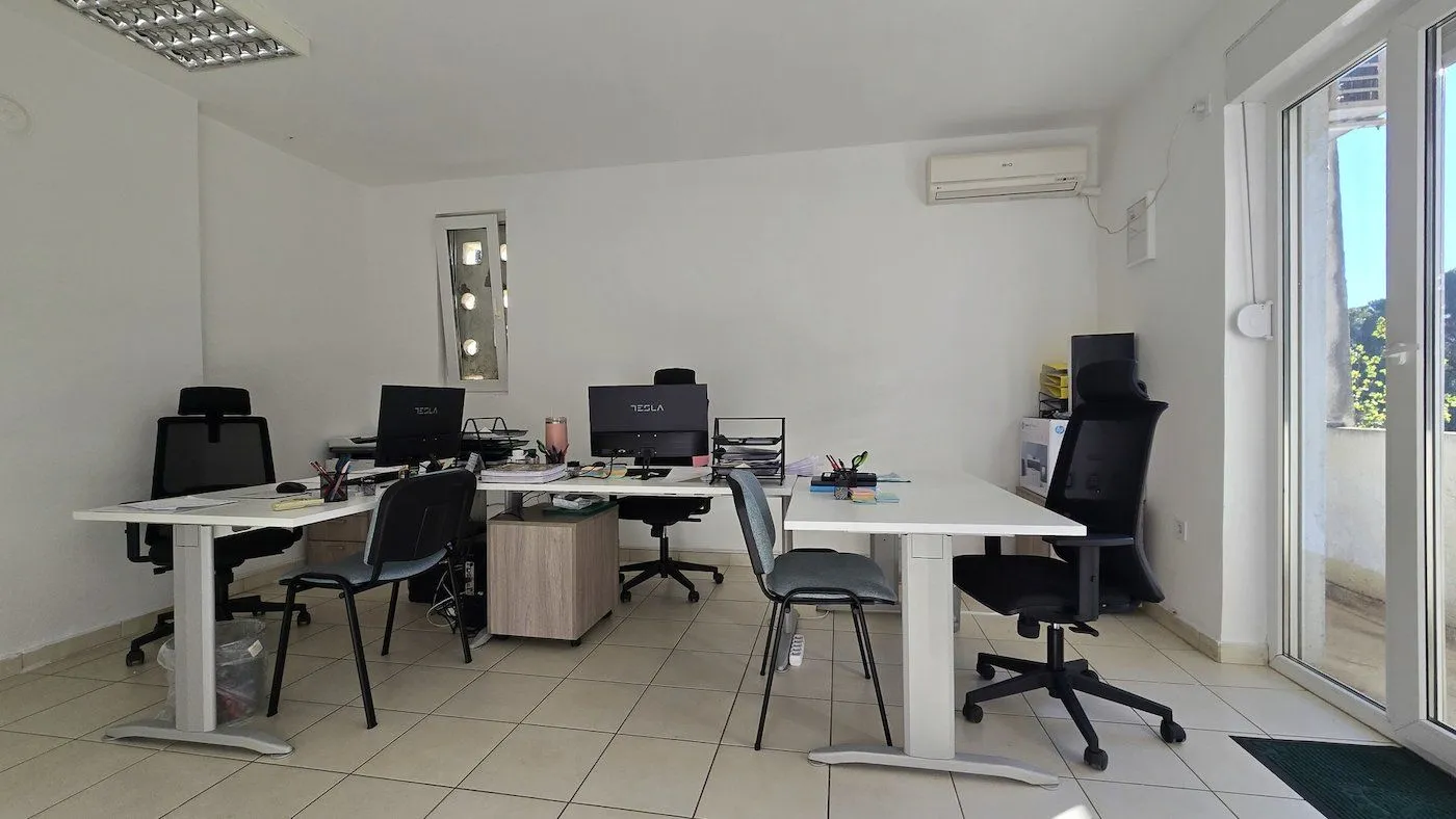 Sale, office space, 47m², Preko Morače, Podgorica