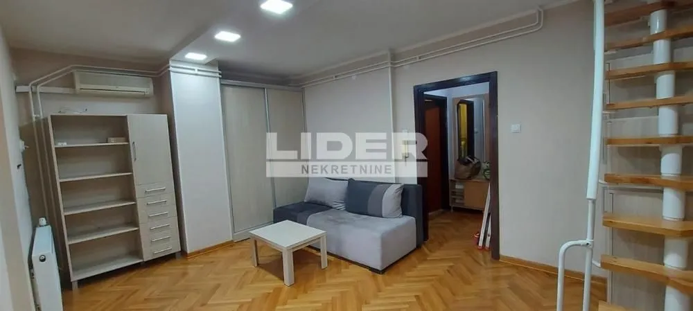 Izdavanje, trosoban stan, 60m², Brace Jerković, Voždovac Sve Podlokacije