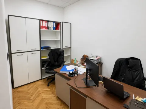 Rent, office space, 55m², Stari Grad Kotor, Kotor - image 4