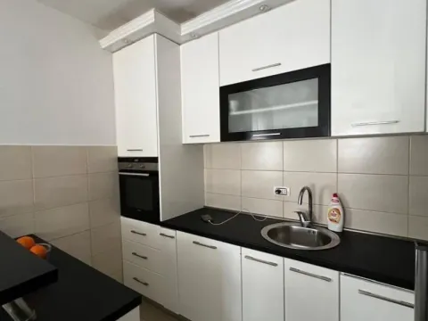 Izdavanje, dvosoban stan, 90m², Seljanovo, Tivat - image 5