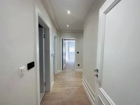 Prodaja, trosoban stan, 105m², Tivat, Crna Gora - image 3