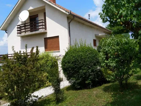 Prodaja, kuća, 360m², Centar, Vrnjačka Banja - image 2