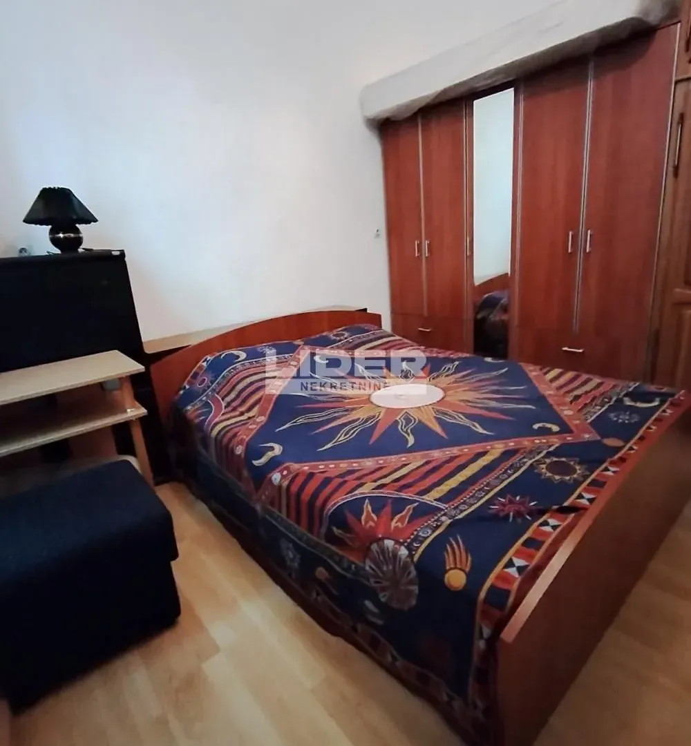 Sale, three bedroom apartment, 61m², Stari Grad, Beograd
