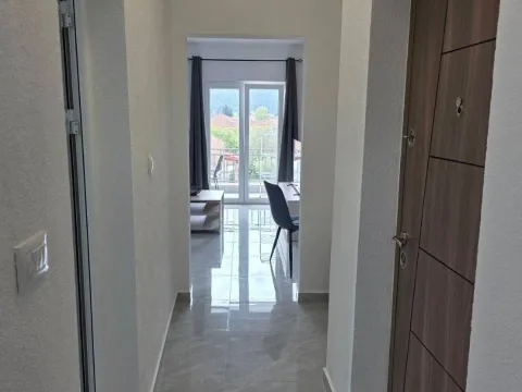 Rent, one bedroom apartment, 45m², Bjeliši, Bar - image 4