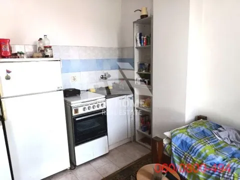 Prodaja, poslovni prostor, 430m², Krnjaca, Palilula Sve Podlokacije - image 10