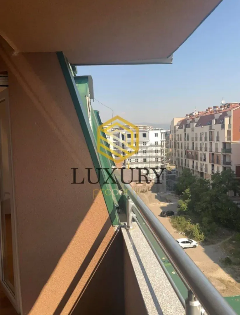 Prodaja, dvosoban stan, 59m², 1 maj, Podgorica