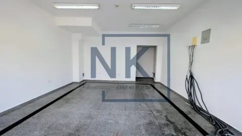 Sale, office space, 43m², Stari Aerodrom, Podgorica - image 2