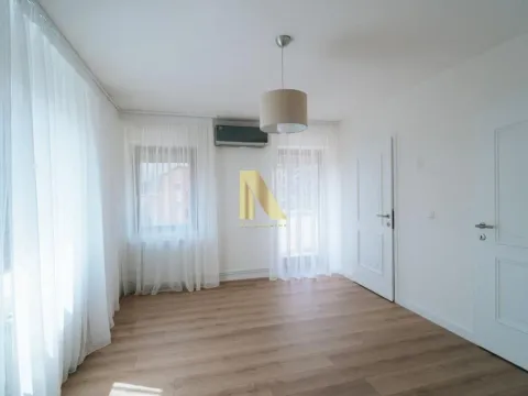 Prodaja, trosoban stan, 74m², Petrovaradin, Novi Sad - image 2