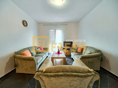 Izdavanje, dvosoban stan, 90m², Zagorič, Podgorica - image 4